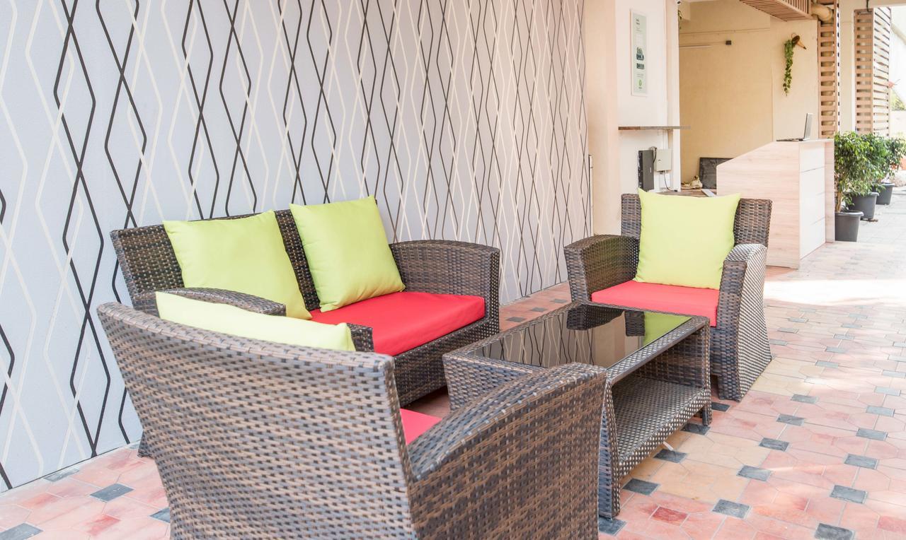 Treebo Trend Viman Nagar Hotel Pune Exterior foto