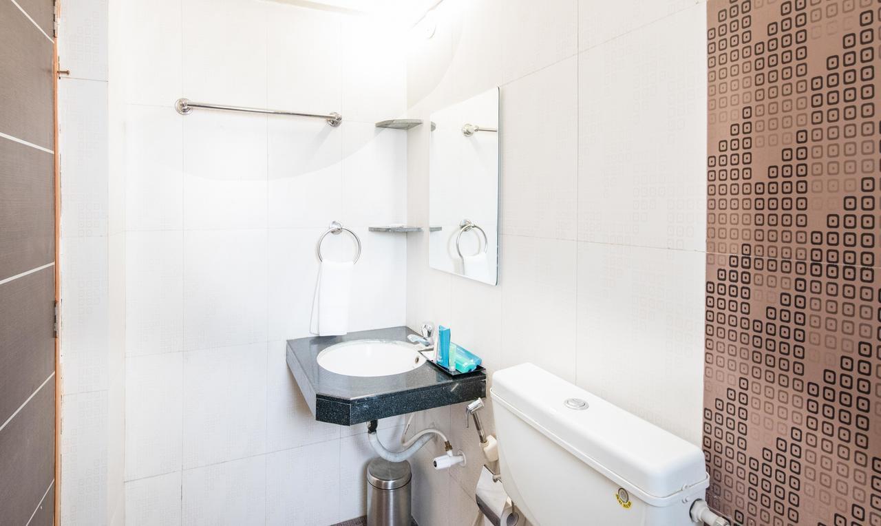 Treebo Trend Viman Nagar Hotel Pune Exterior foto