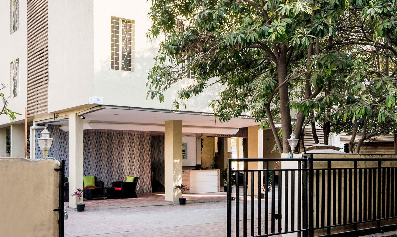 Treebo Trend Viman Nagar Hotel Pune Exterior foto
