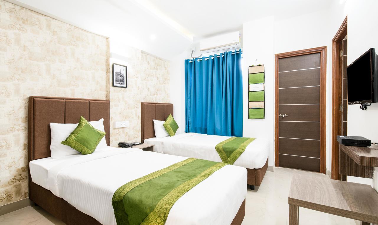 Treebo Trend Viman Nagar Hotel Pune Exterior foto